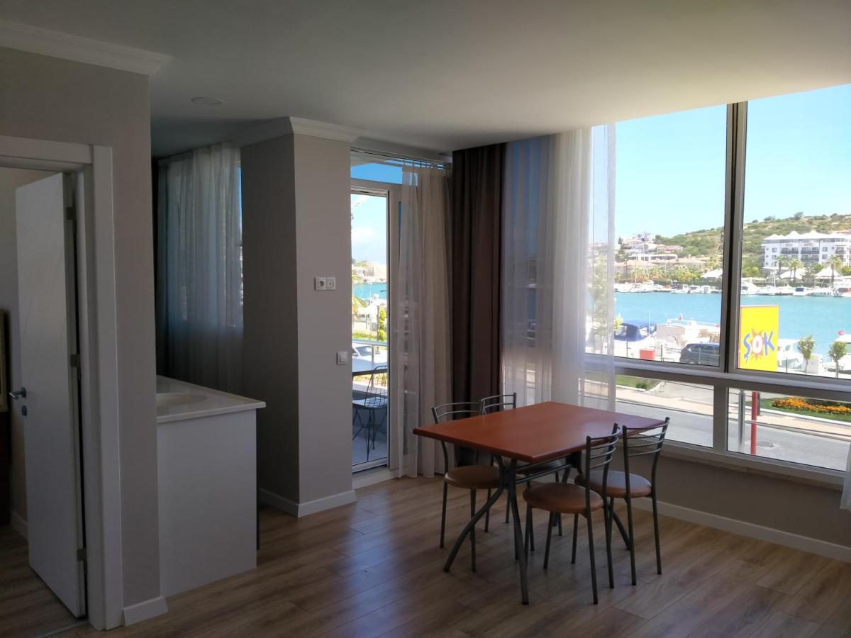 Venues Park Apart Suites Çeşme Esterno foto