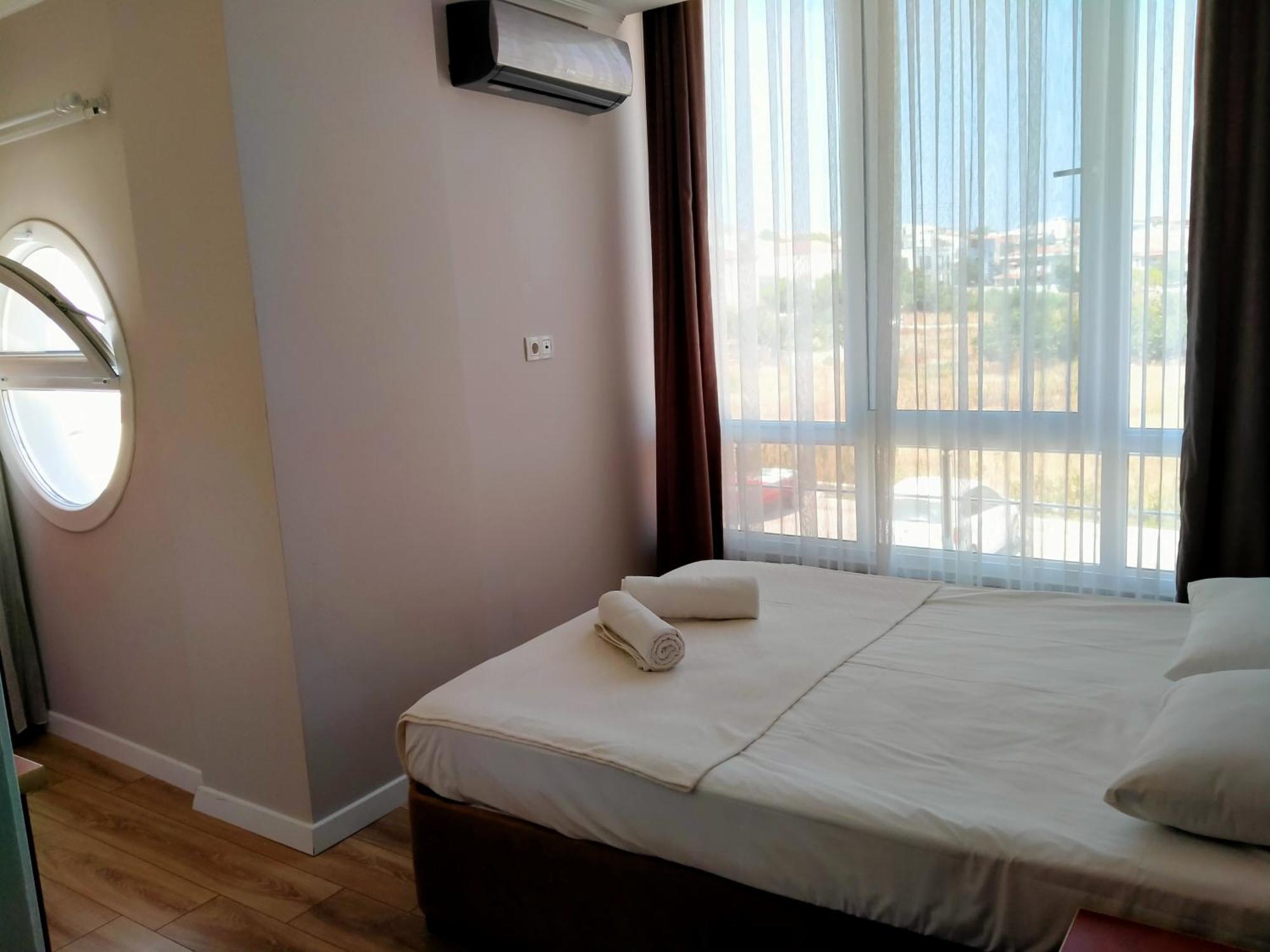 Venues Park Apart Suites Çeşme Esterno foto